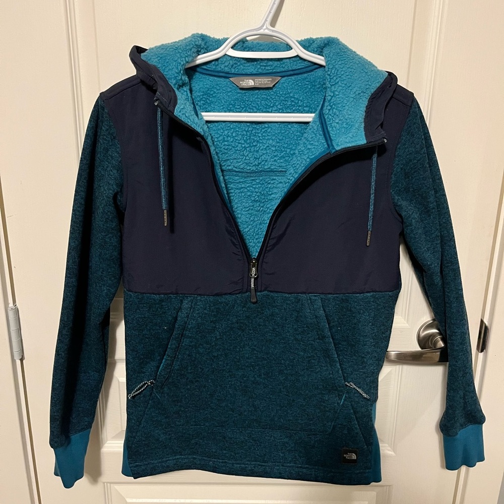 The North Face Jacket Pullover ✨